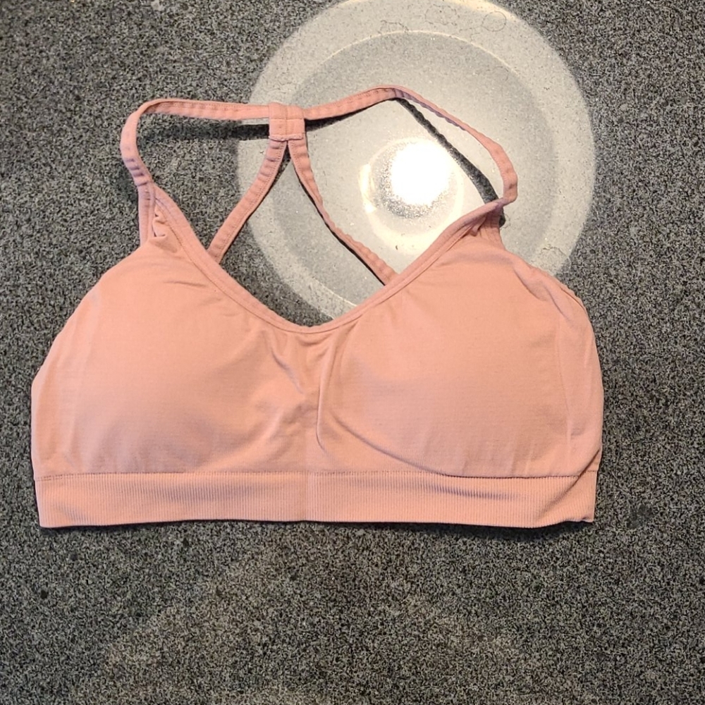 Fabletics sports bra